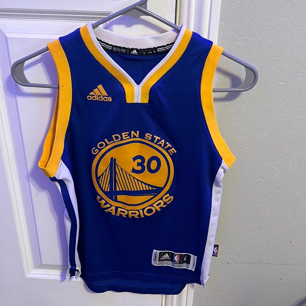 Warriors basketball jersey: Stephen Curry #30